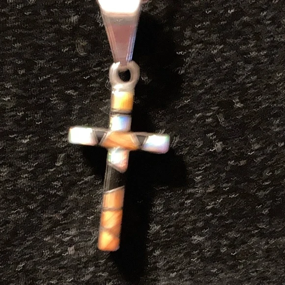 Opal Sterling Silver cross necklace- 2-sided- opal and opal, onyx inlay - Picture 3 of 4